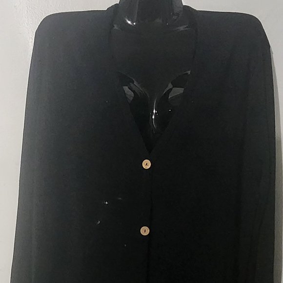 Honeyme Tops - HONEYME Curvy V-neck Black Button-Up cardigan duster XL NWT